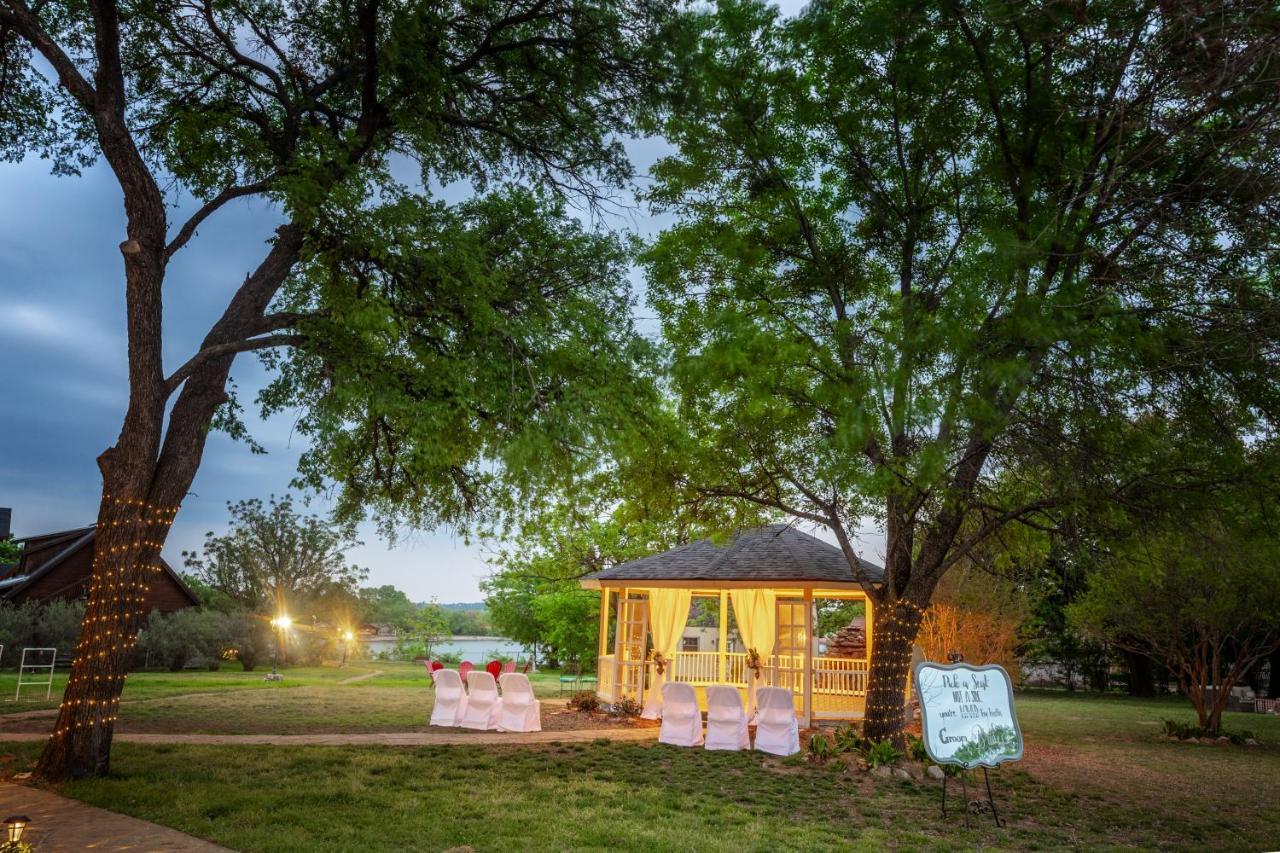 Blue Heron Bed And Breakfast On Lake Granbury Exteriér fotografie